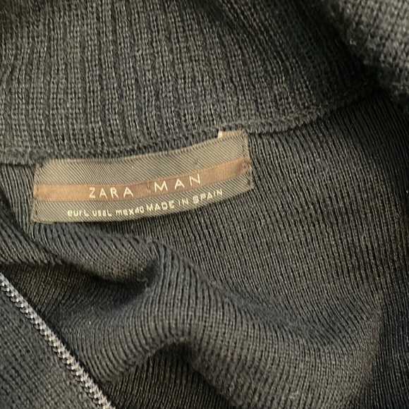 Zara men black color, large size, front pockets and ziper stylish cardigan - Picture 6 of 8